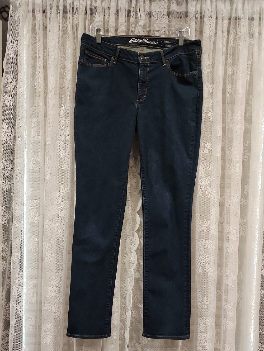 Eddie Bauer " Slightly Curvy Straight" Jeans